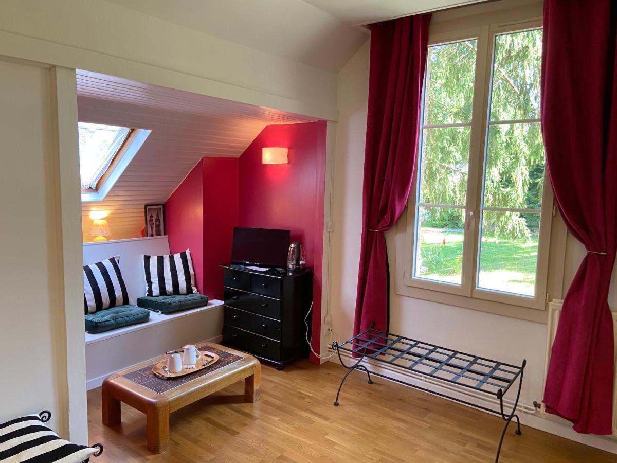 Le Moulin Calme Bed and Breakfast Luceau Eksteriør billede