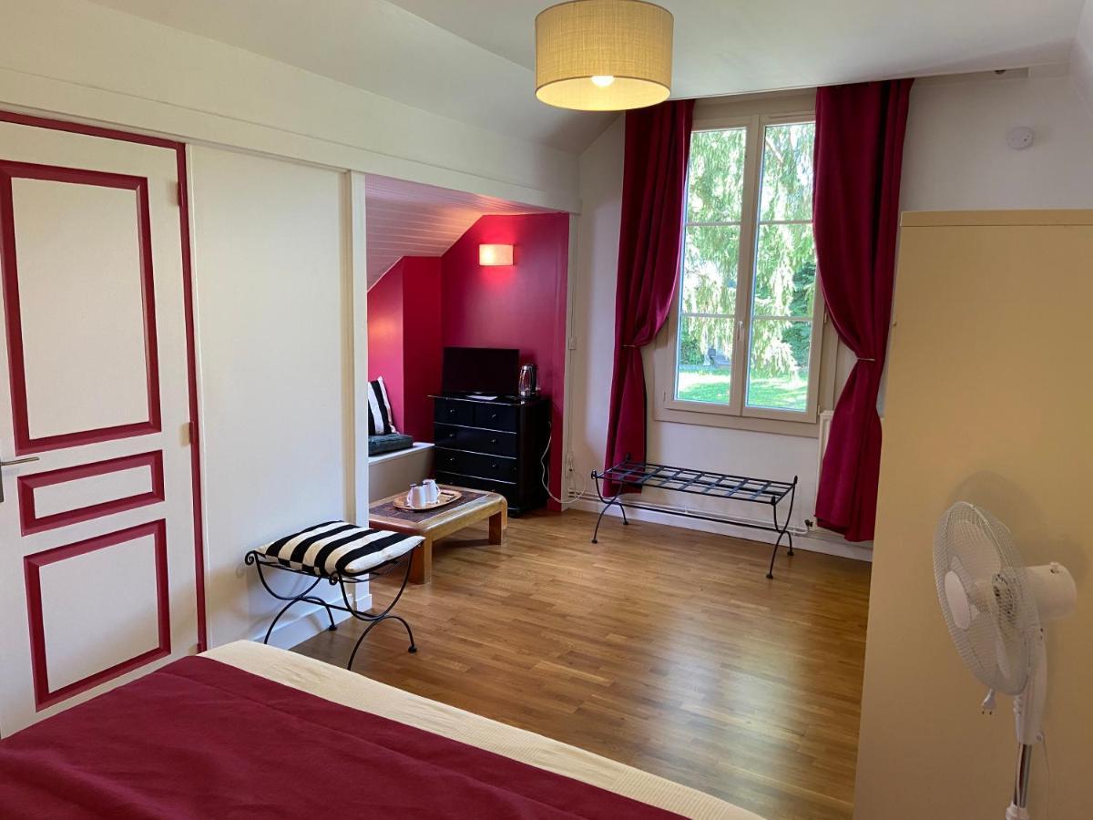 Le Moulin Calme Bed and Breakfast Luceau Eksteriør billede